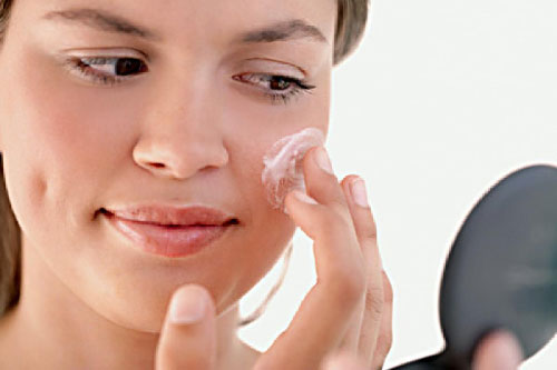 Mẹo chọn kem dưỡng da bắt buộc bạn phải biết
