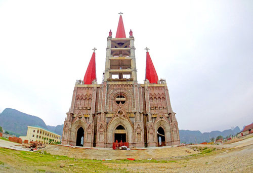 Nh&#xE0; th&#x1EDD; n&#xE0;o cao nh&#x1EA5;t Vi&#x1EC7;t Nam?