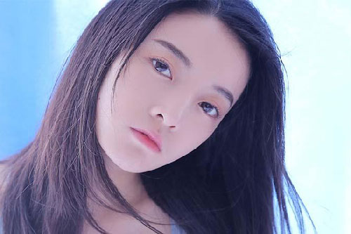 Mẹ chồng thẳng thừng bảo vợ chồng tôi ra ngoài ở riêng để bà đón người khác về ở cùng, nghe tên người đó mà tôi hốt hoảng