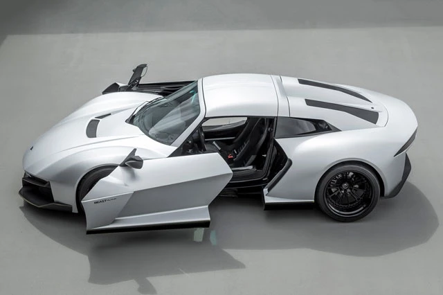 =8. Rezvani Beast (thời gian tăng tốc từ 0-100 km/h: 2,8 giây).