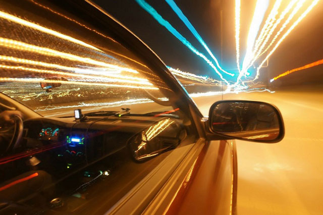 Quy định thời gian bật đèn xe khi nào để không bị phạt?