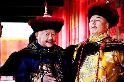 Càn Long hỏi: "Trẫm hết tiền thì phải làm sao?", Hòa Thân đáp 1 câu gây giật mình, báo trước kết cục thê thảm của Thanh triều