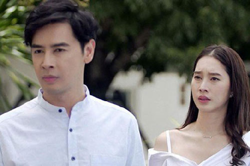 Mẹ chồng chia đất nhưng không cho con dâu được đứng tên, phản ứng của chồng làm tôi cảm động nhưng lại khiến chúng tôi mất tất cả