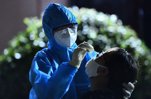 ĐIỂM TIN TỐI (10/6): Thêm 61 ca mắc Covid-19 mới; cảnh báo lừa đảo tiêm vaccine ngừa Covid-19