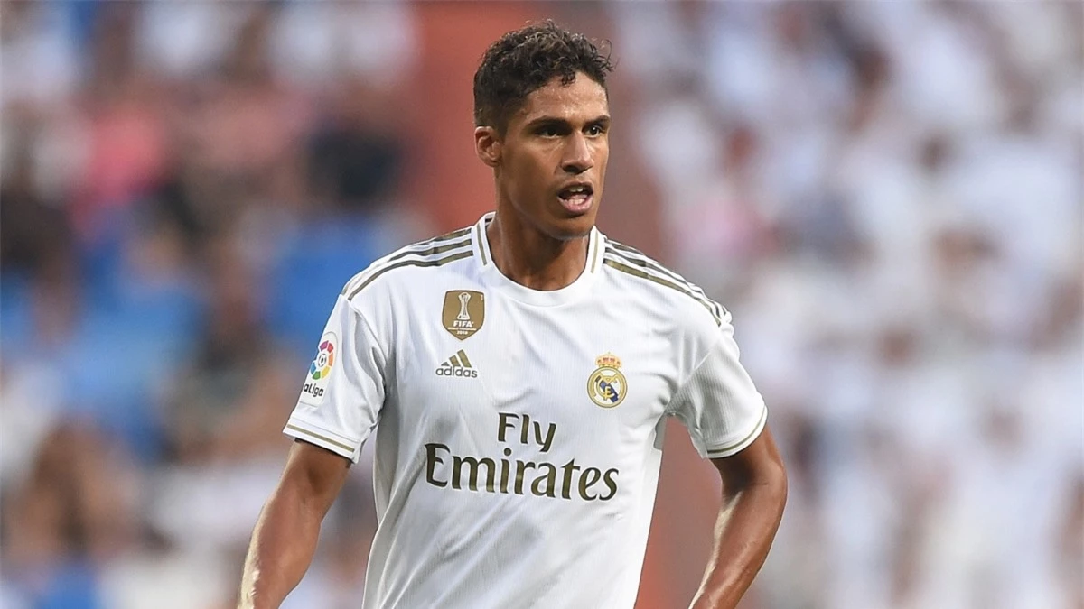 MU dùng lương khủng để dụ dỗ Varane (Ảnh: Getty).