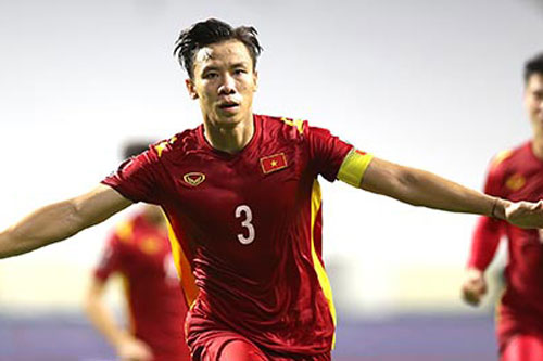 Quế Ngọc Hải tiết lộ việc bị đối phương dùng tiểu xảo gây áp lực trong lúc đá phạt đền hạ gục Malaysia