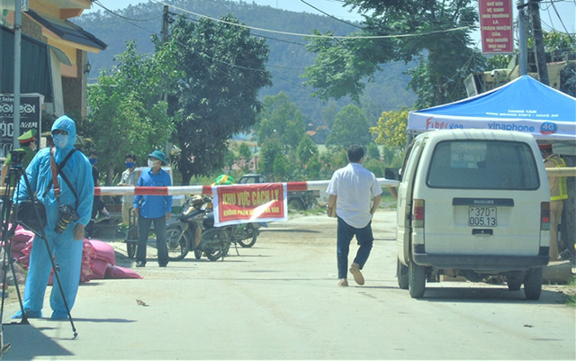 Khai báo Covid-19 gian dối, nam thanh niên ở Nghệ An bị phạt 15 triệu đồng