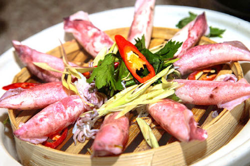 Hấp mực nước sôi hay nước lạnh không quan trọng, cứ bỏ thêm thứ này đảm bảo ngọt thịt, hết sạch mùi tanh