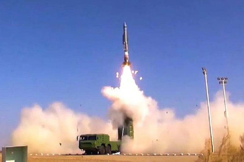 ĐIỂM TIN SÁNG (12/6): Dự báo bão giật cấp 10 có thể vào vịnh Bắc Bộ rạng sáng mai, Trung Quốc liên tiếp thử nghiệm "sát thủ tàu sân bay" vào ban đêm