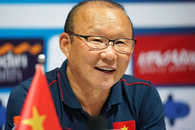 HLV Park Hang Seo: 'Việt Nam sẽ thắng UAE'