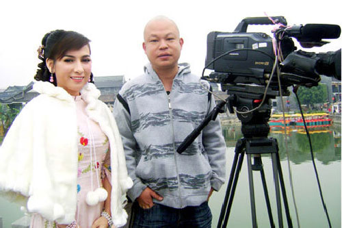 Phi Nhung đóng phim Trung Quốc, còn lấy tên Phi Phi