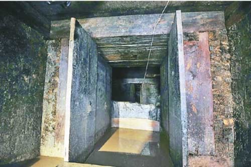 Lăng mộ tỏa hương thơm khiến đoàn khảo cổ ngỡ ngàng: Phát ra từ vách ngăn quan tài!