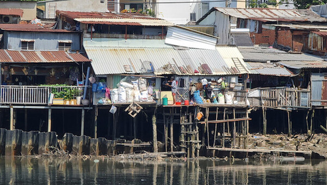 TP.HCM: Xử lý nghiêm công trình không phép, trái phép ven sông, kênh rạch