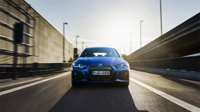 BMW i4 M50 chạy điện ra mắt, giá từ 1,52 tỷ đồng 7