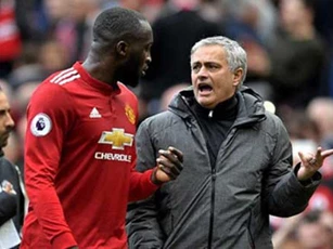 Mourinho chỉ ra lý do Lukaku thất bại ở Chelsea và MU