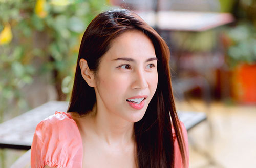 Thủy Tiên lên tiếng nghi vấn san bằng biệt thự hơn chục tỷ để xây cái mới 80 tỷ