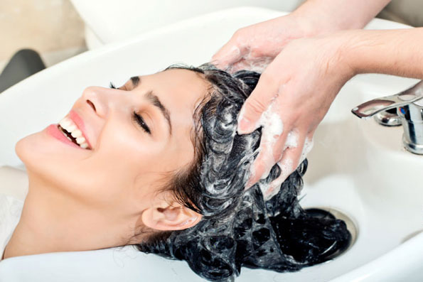 6 món mỹ phẩm bạn tuyệt đối không nên tốn tiền đầu tư