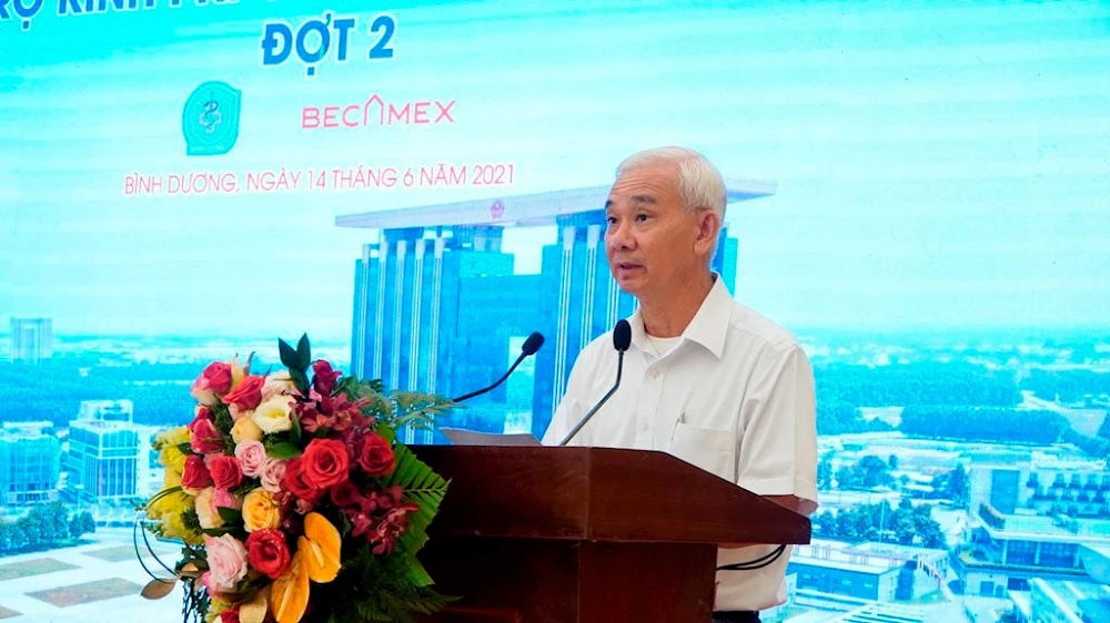ông Phạm Ngọc Thuận, Tổng Giám đốc Becamex IDC cho biếtcác đơn vị liên doanh tiếp tục đồng hành cùng ngành Y tế Bình Dương