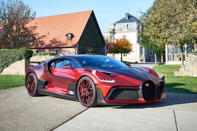 4. Bugatti Divo Lady Bug.