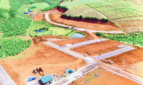 Phân lô, tách thửa tràn lan ở Lâm Đồng: Thêm cán bộ ở Bảo Lộc bị đình chỉ công tác để làm rõ trách nhiệm