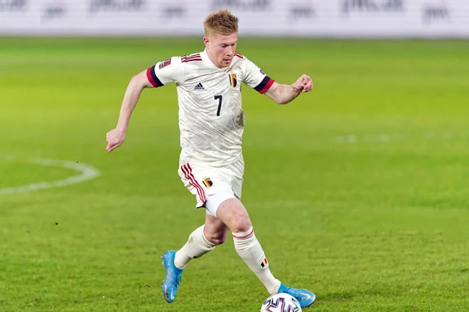 Tiền vệ: Kevin de Bruyne (Bỉ).