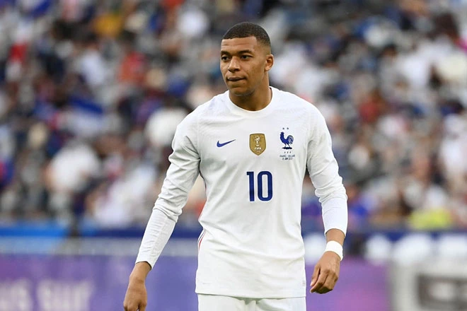 Tiền đạo: Kylian Mbappe (Pháp).