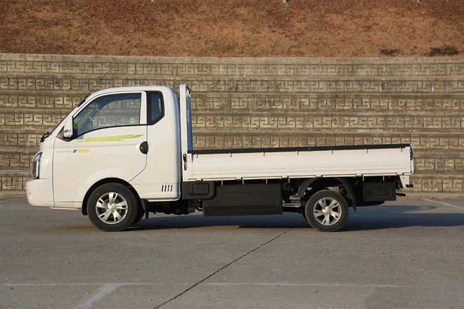 3. Hyundai Porter (doanh số: 6.930 chiếc).