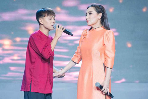 Phi Nhung tiết lộ thời gian cụ thể trả lại toàn bộ tiền cho Hồ Văn Cường