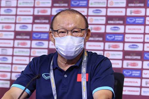 HLV Park Hang Seo: ‘Đẳng cấp của UAE đã tăng lên một bậc’