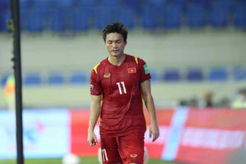 HLV Park Hang Seo gạch tên Tuấn Anh khỏi trận đấu với UAE