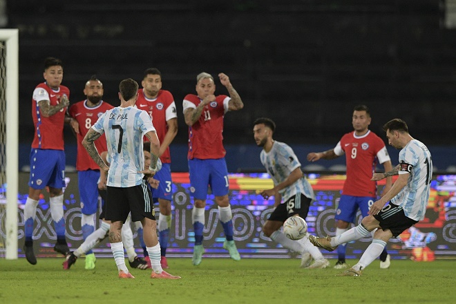 Messi ghi bàn, Argentina vẫn bị chia điểm ngày ra quân tại Copa America 2021