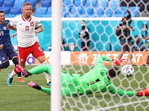 Szczesny lập kỷ lục buồn ở EURO