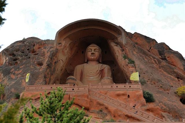 Bí ẩn bức tượng Phật nằm trên “ Con đường tơ lụa” và vị Nữ Đế hiểm độc nhất lịch sử Trung Quốc