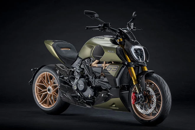 5. Ducati Diavel 1260 Lamborghini.