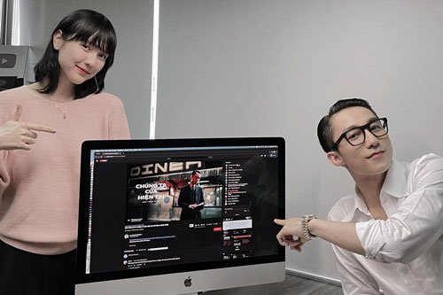 Xôn xao nghi vấn Sơn Tùng thẳng tay xóa 1 bức ảnh chụp cùng Hải Tú trên Instagram?