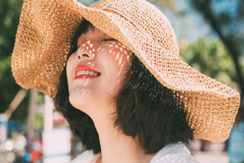 Cách phục hồi tóc hư tổn trong ngày nắng nóng