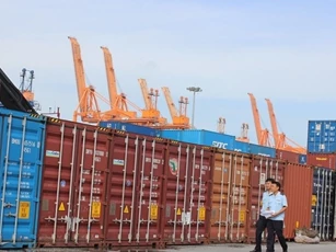Quy định về nộp chứng từ chứng nhận xuất xứ theo UKVFTA