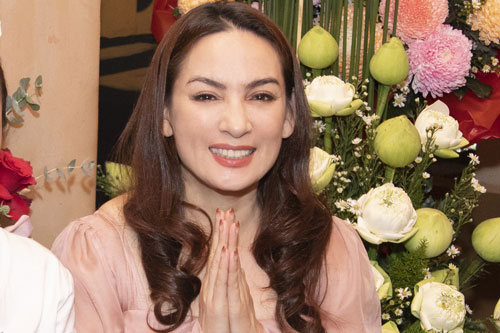 Xuất hiện loạt bằng chứng minh oan cho Phi Nhung trong vụ bị tố đòi 40 triệu đồng "tiền xăng xe" khi hát ở chùa