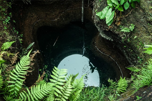 Bí ẩn những chiếc giếng cổ thiên tạo tại Hà Nội ảnh 4