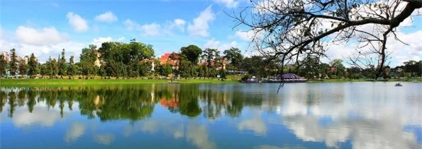 Những hồ nước cực đẹp được du khách yêu thích nhất Việt Nam 3