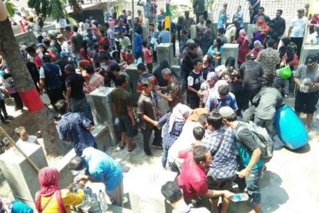 Nơi người dân lên núi ân ái với người lạ để lấy may