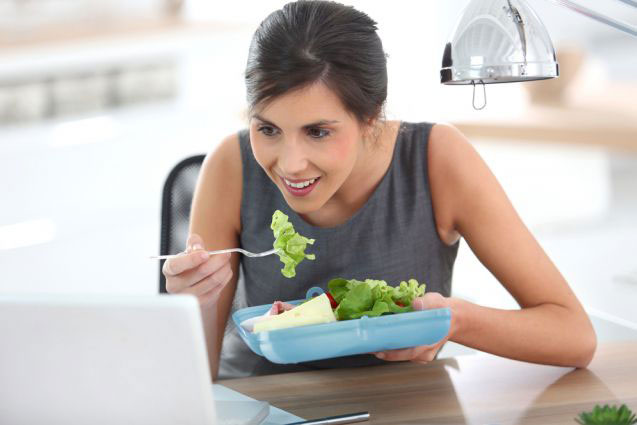 5 bí mật khi ăn uống của cô nàng có vóc dáng hoàn hảo