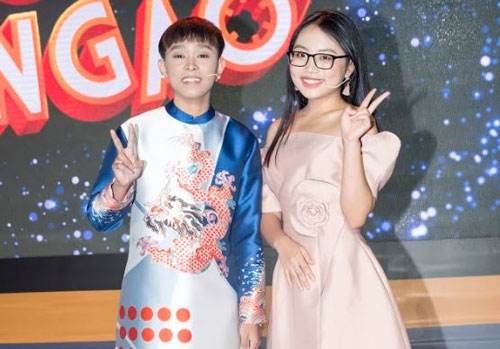 Cuộc sống '1 trời 1 vực' của 2 sao nhí: Phương Mỹ Chi tự mua nhà sắm ô tô, Hồ Văn Cường lại chẳng rõ cát-xê của mình bao nhiêu?