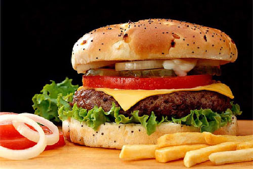 5 thực phẩm ăn vào vòng 1 sẽ bị 'phá nát'