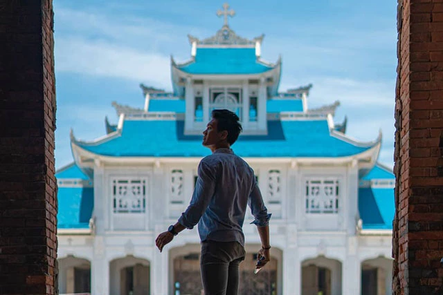Vương cung Thánh đường Đức Mẹ La Vang hiện thuộc Tổng giáo phận Huế. Nơi đây được nhiều người biết đến là một trong những trung tâm hành hương lớn nhất Việt Nam. Ảnh: Yoanes Naftalianto.