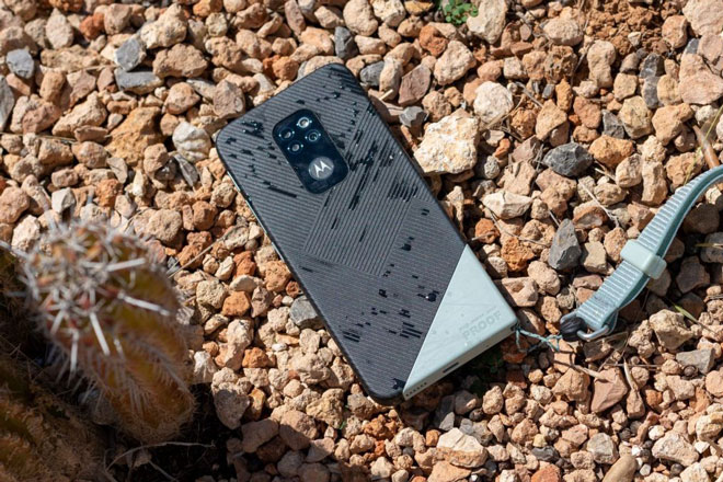 Smartphone ‘nồi đồng cối đá’, pin 5.000 mAh, giá gần 9 triệu đồng