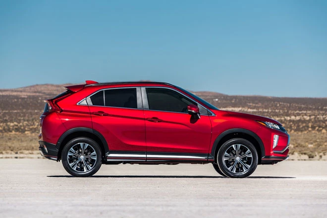 9. Mitsubishi Eclipse Cross 2022.