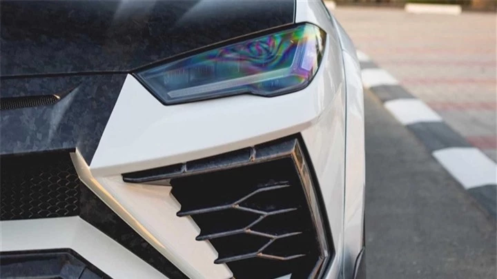 Ngắm nội thất màu tím mộng mơ trên siêu SUV Lamborghini URUS - 6