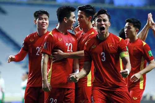 'Vùng nước lợ' của đội tuyển Việt Nam