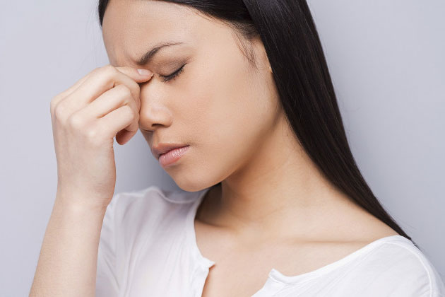 Phụ nữ có 4 dấu hiệu lạ trên mặt cảnh báo tử cung đầy bệnh tật, để lâu tổn thọ